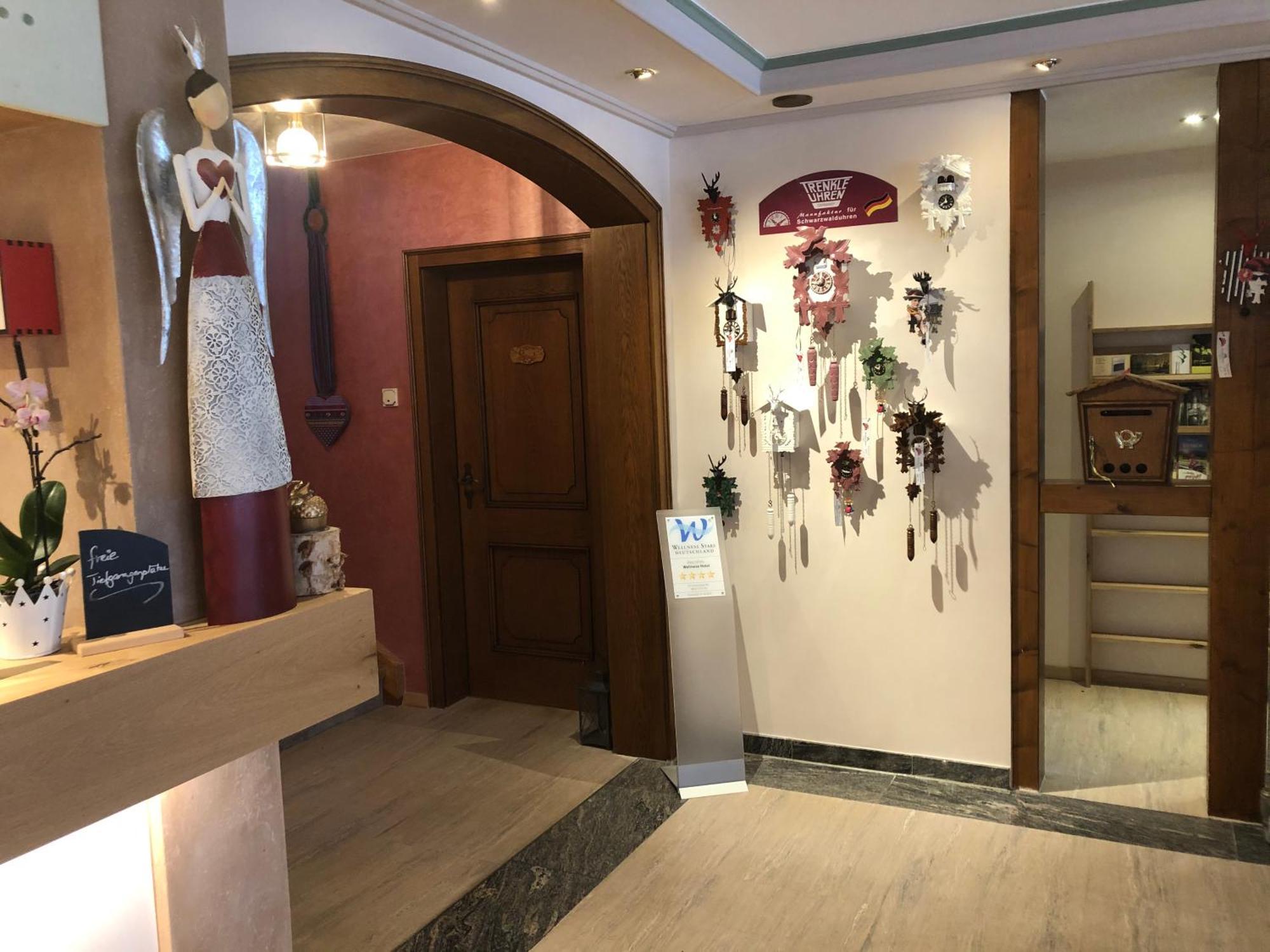 沃尔德布里克尼比斯酒店 外观 照片